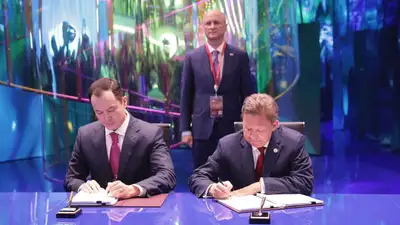 "QazaqGaz" и "Газпром" договорились о транзите природного газа через территорию Казахстана