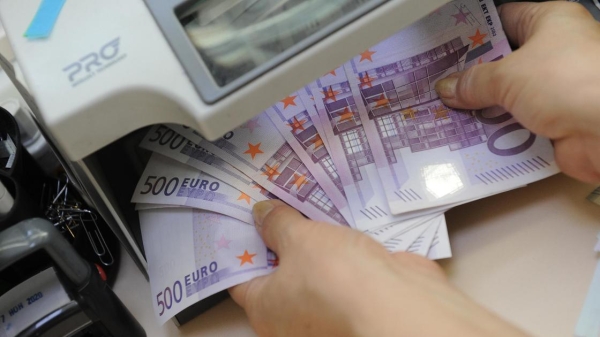 Наличные курсы валют в Алматы, Астане и Шымкенте на 6 мая 2024 года