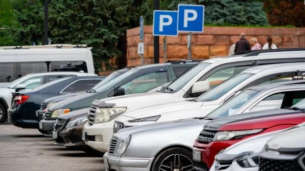 В Астане готовят повышение цен на парковки: где и насколько В Астане готовят повышение цен на парковки: где и насколько