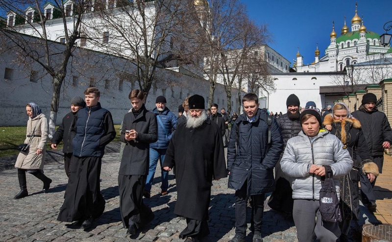 Митрополиту Павлу стало плохо во время судебного заседания в Киеве